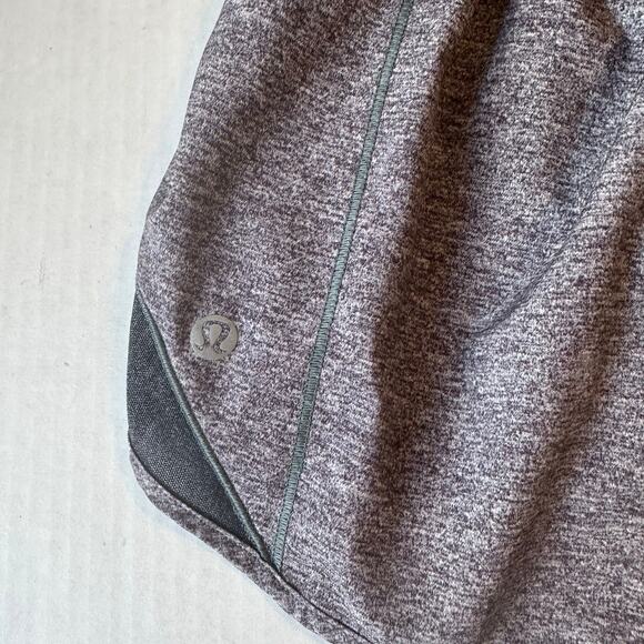 Lululemon Hotty‎ Hot II Short Sz 6 - 4" Gray - Picture 7 of 7